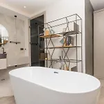 Rhapsody 2 Aurelia 2 بيت للعطل ماكارسكا