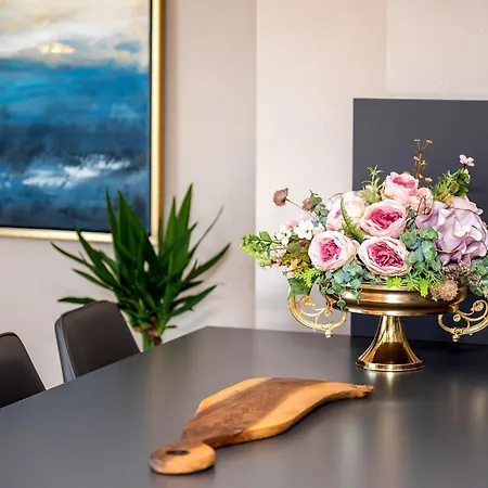 Rhapsody 2 Aurelia 2 מאקרסקה