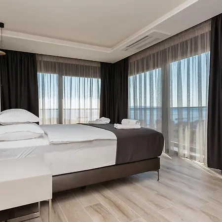Rhapsody 2 Aurelia 2 Ferienhaus *