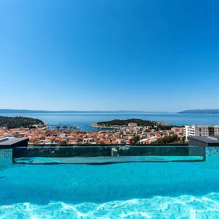 Rhapsody 2 Aurelia 2 Дом отдыха