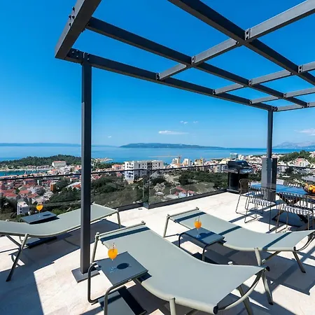 Rhapsody 2 Aurelia 2 * Makarska