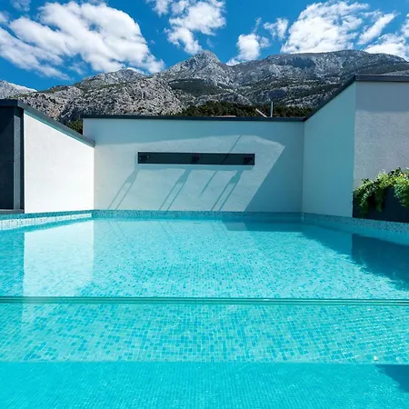 Rhapsody 2 Aurelia 2 Дом отдыха