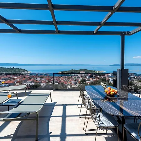 Rhapsody 2 Aurelia 2 *