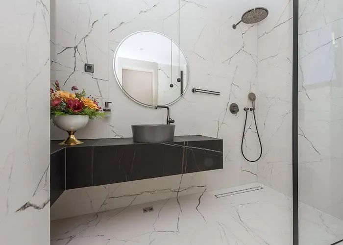 Rhapsody 2 Aurelia 2 Makarska