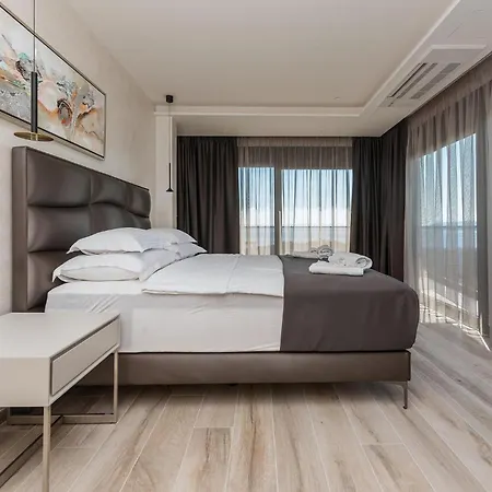 בית נופש Rhapsody 2 Aurelia 2