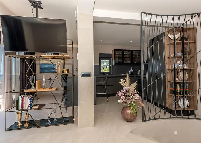 Rhapsody 2 Aurelia 2 Feriehus