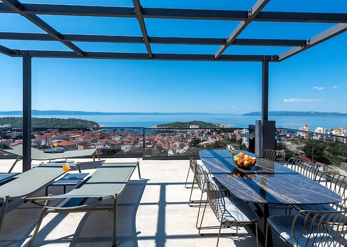 Rhapsody 2 Aurelia 2 *